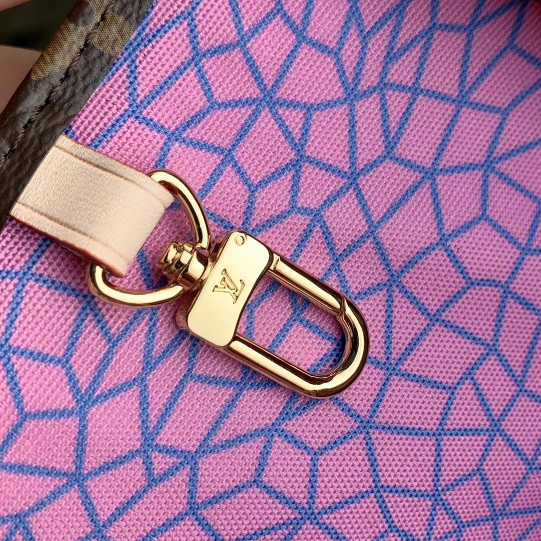 l0*is V*t0n x yk onthego handbag-25*19*11.5 cm