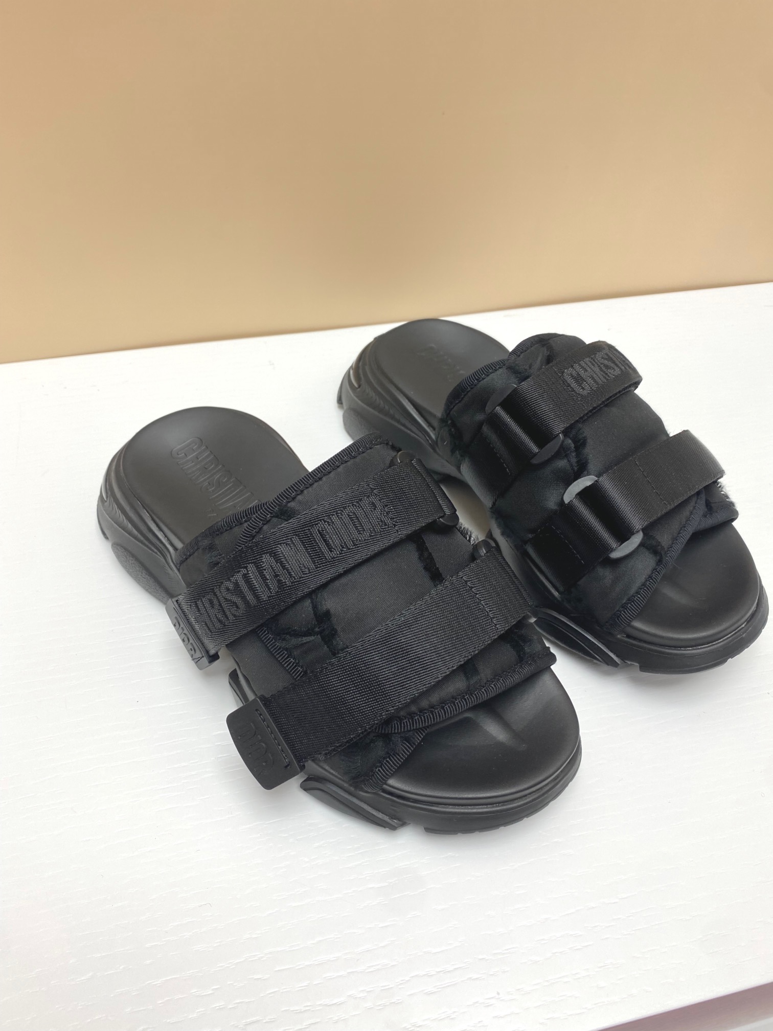 D*or slippers-5cm
