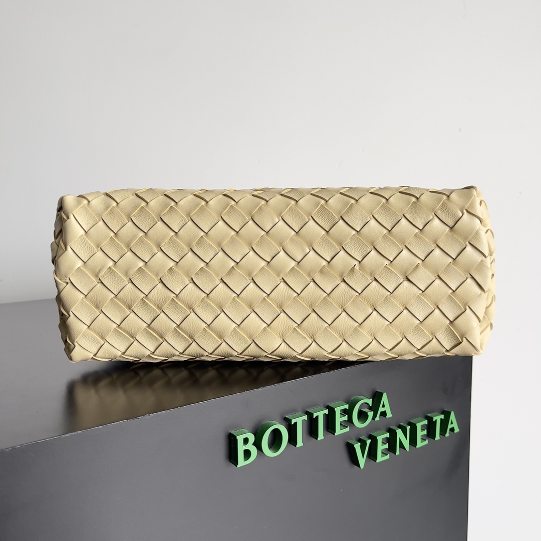 bo*te*ga Ve*ne*ta andiamo-32*24*12cm