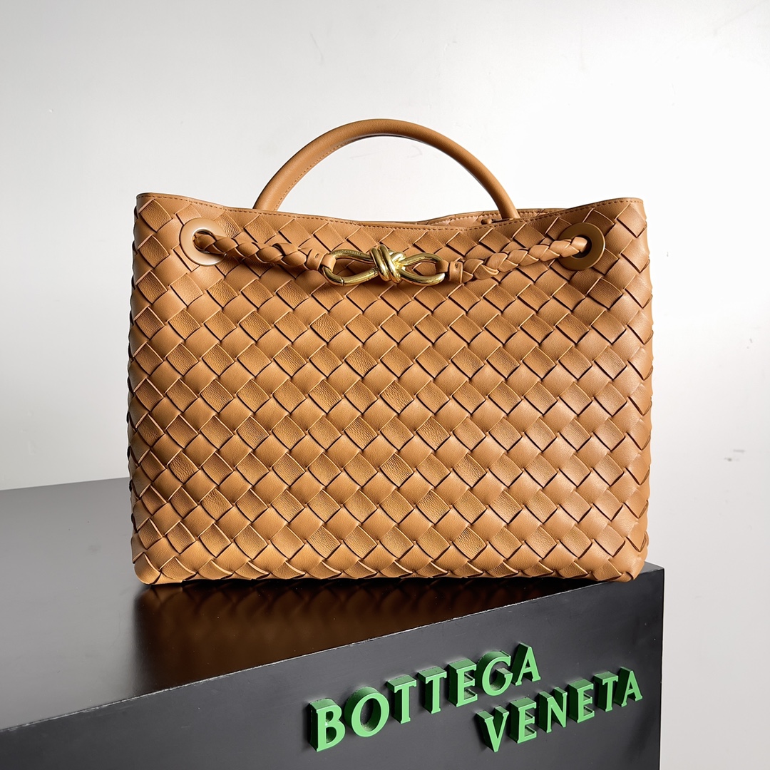 bo*te*ga Ve*ne*ta andiamo-32*24*12cm