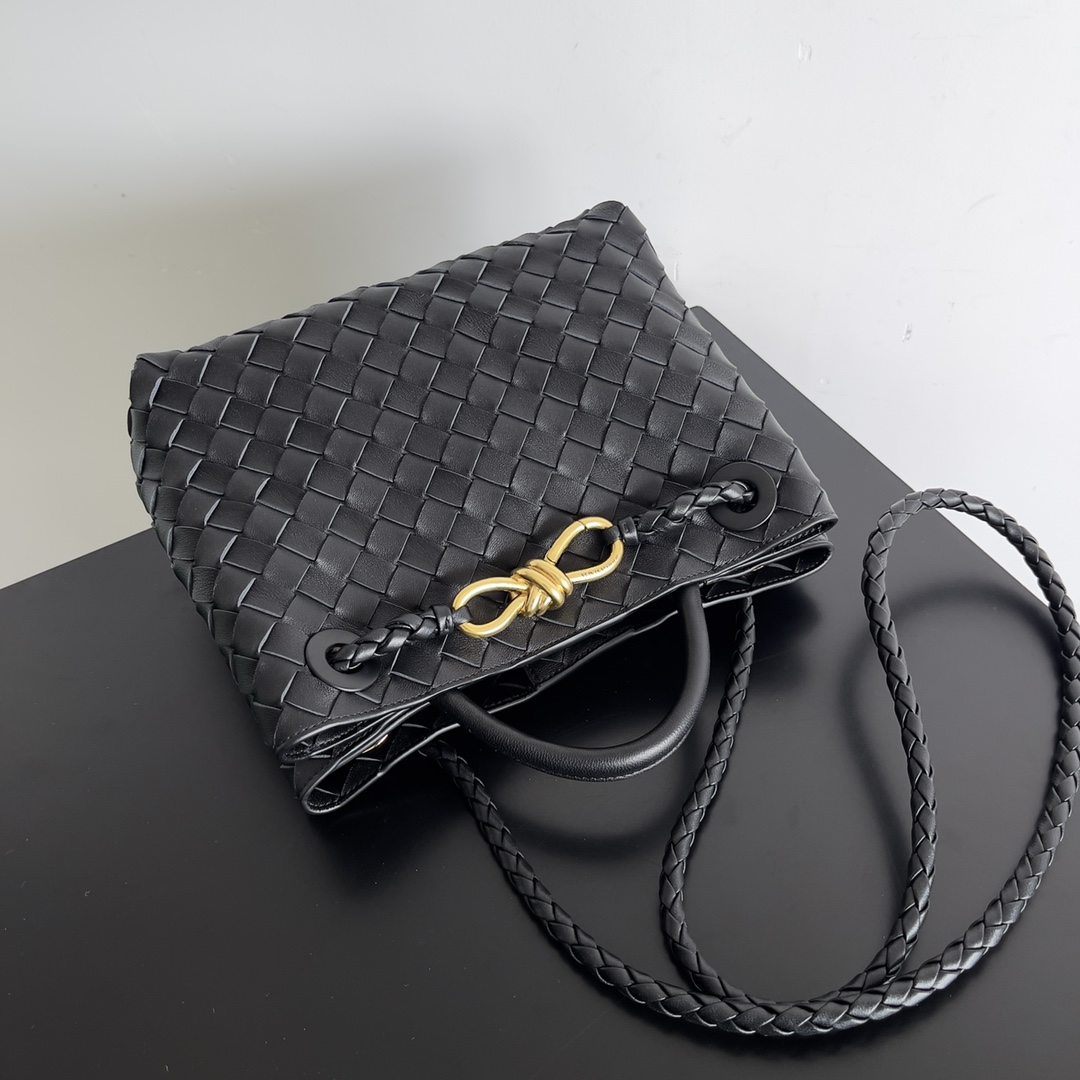 bo*te*ga Ve*ne*tatote-22*25*10.5cm