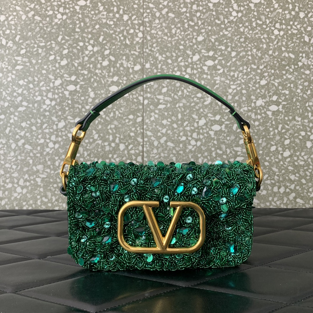 Valentino Garavani Mini Loc-19✖️10.5✖️5CM