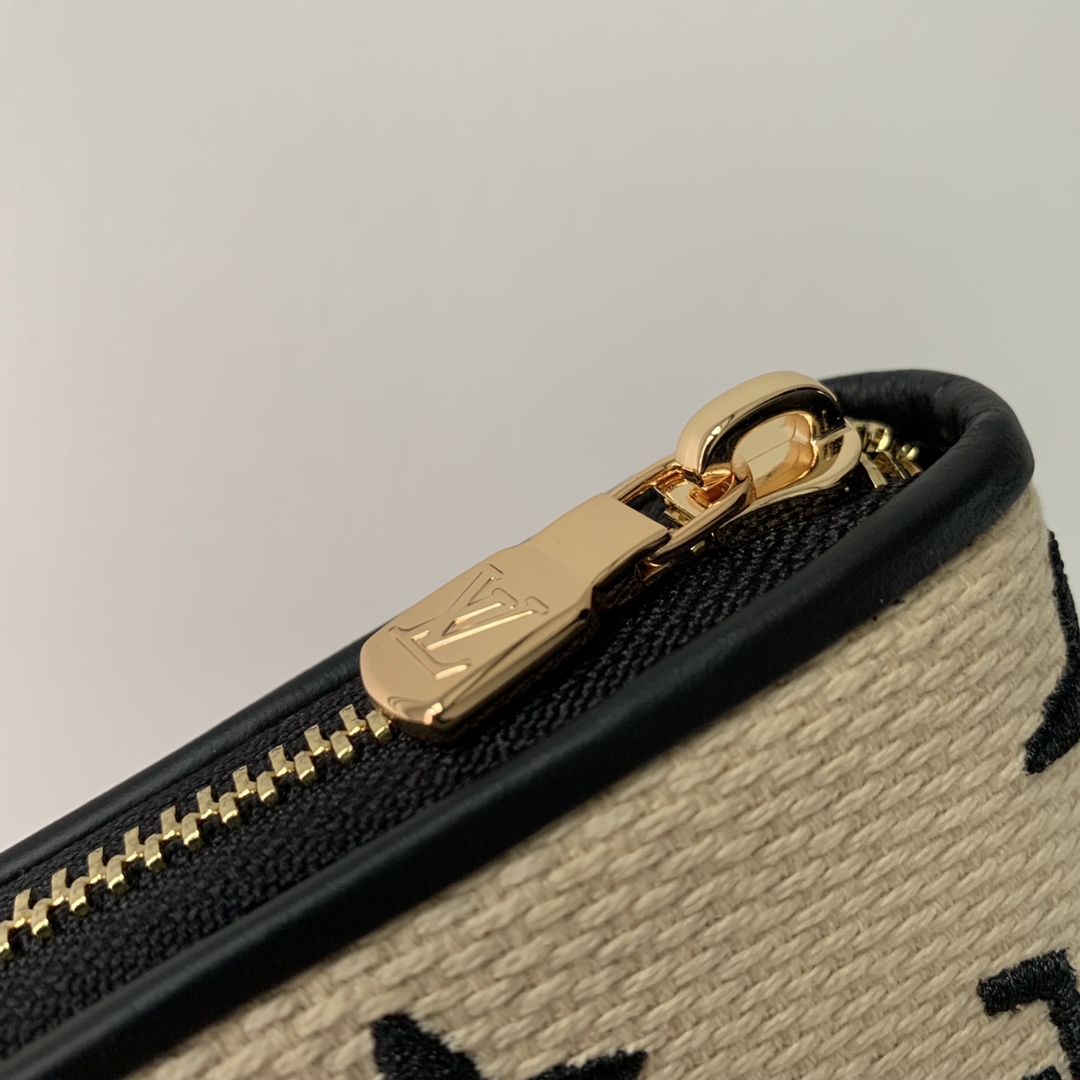 l0*is V*t0n zippy wallet m82529-20*10cm