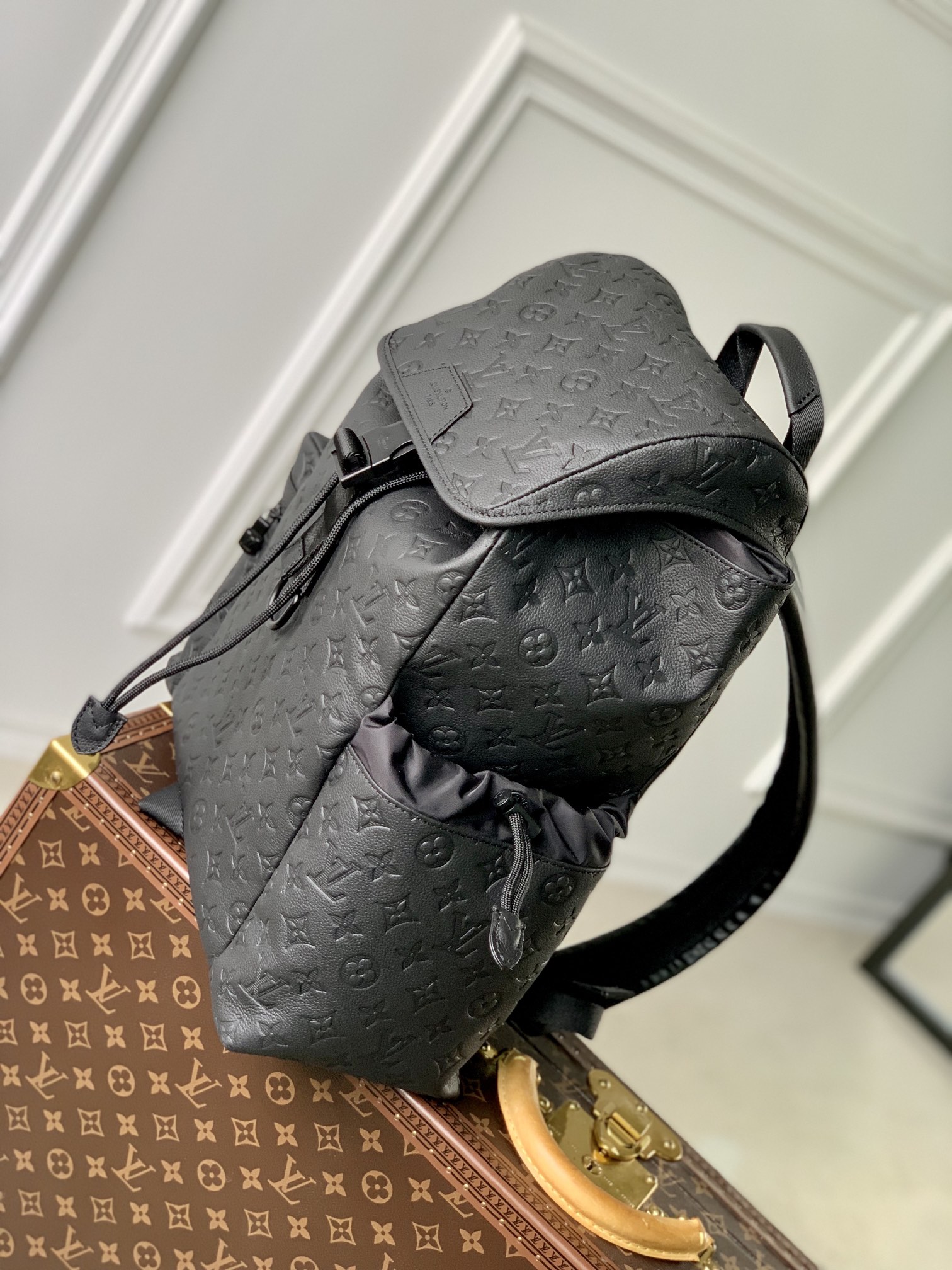 l0*is V*t0ntrekking backpack m43680-35*54.5*19cm