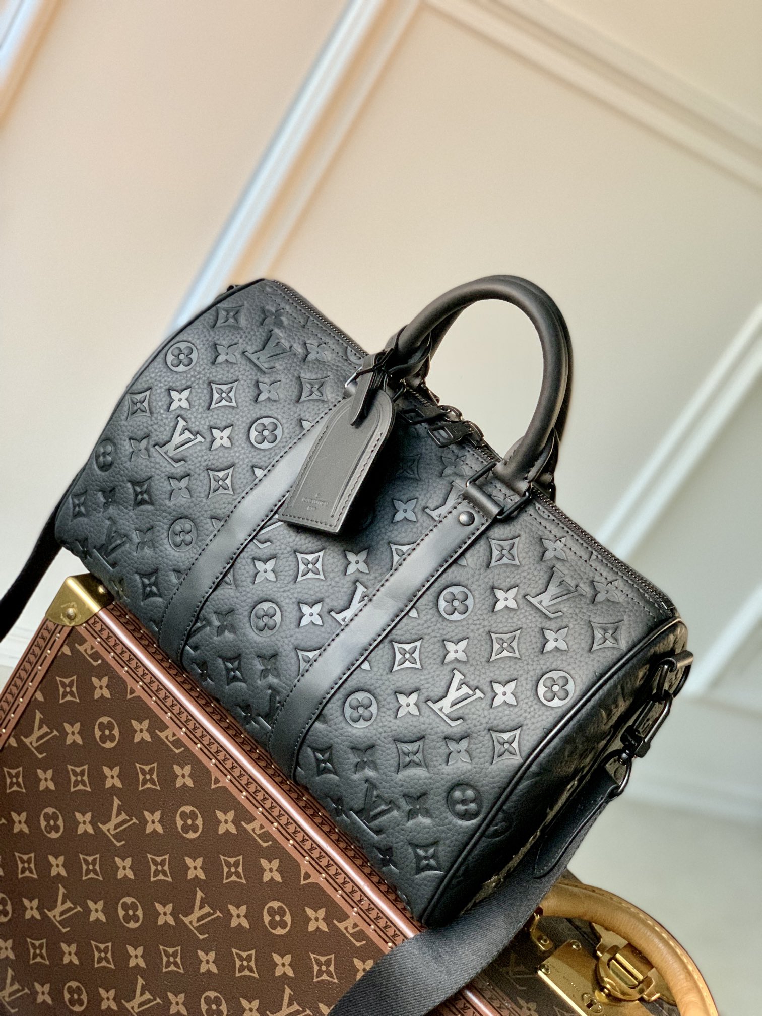 l0*is V*t0n keepall bandouliÈre 35-m22570-34*21*16cm
