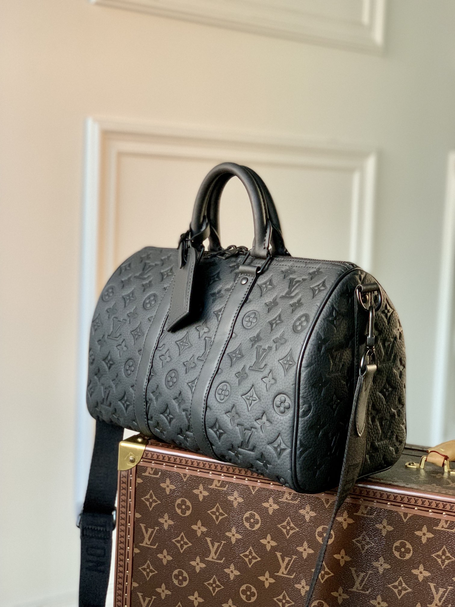 l0*is V*t0n keepall bandouliÈre 35-m22570-34*21*16cm