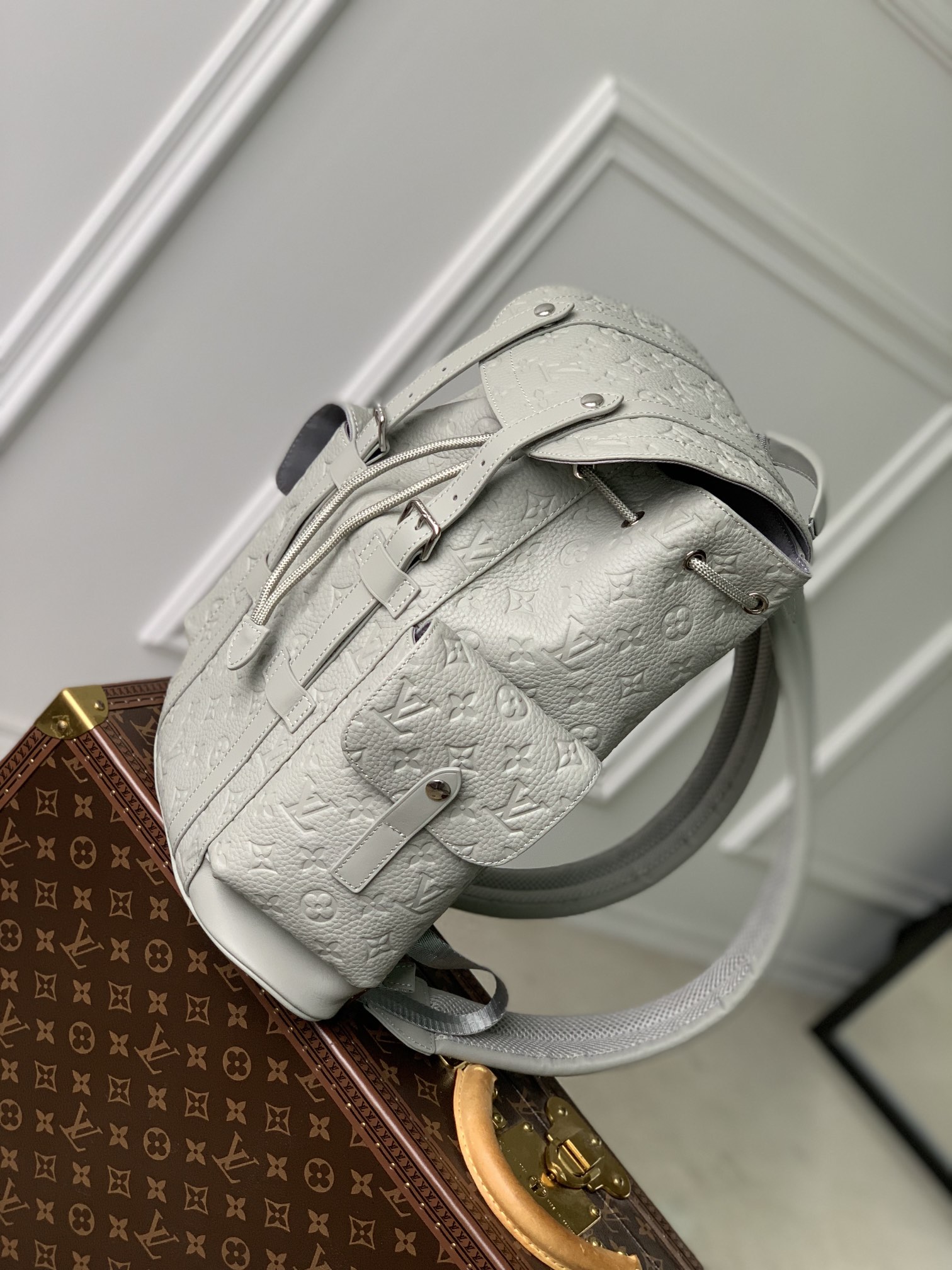 l0*is V*t0n christopher backpack m46699-32*39*12cm