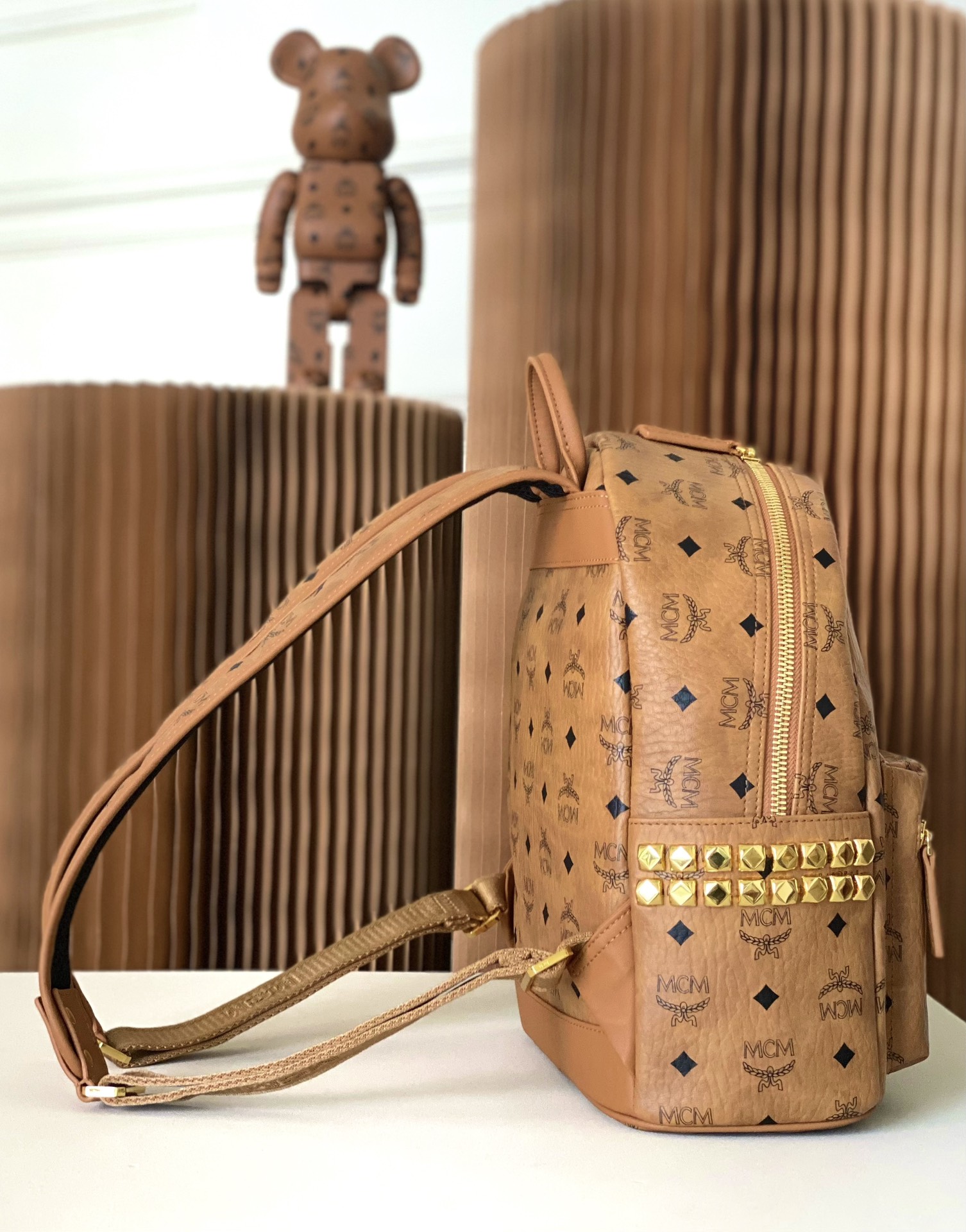 MCM Stark Backpack-10.0 x 17.5 x 21CM