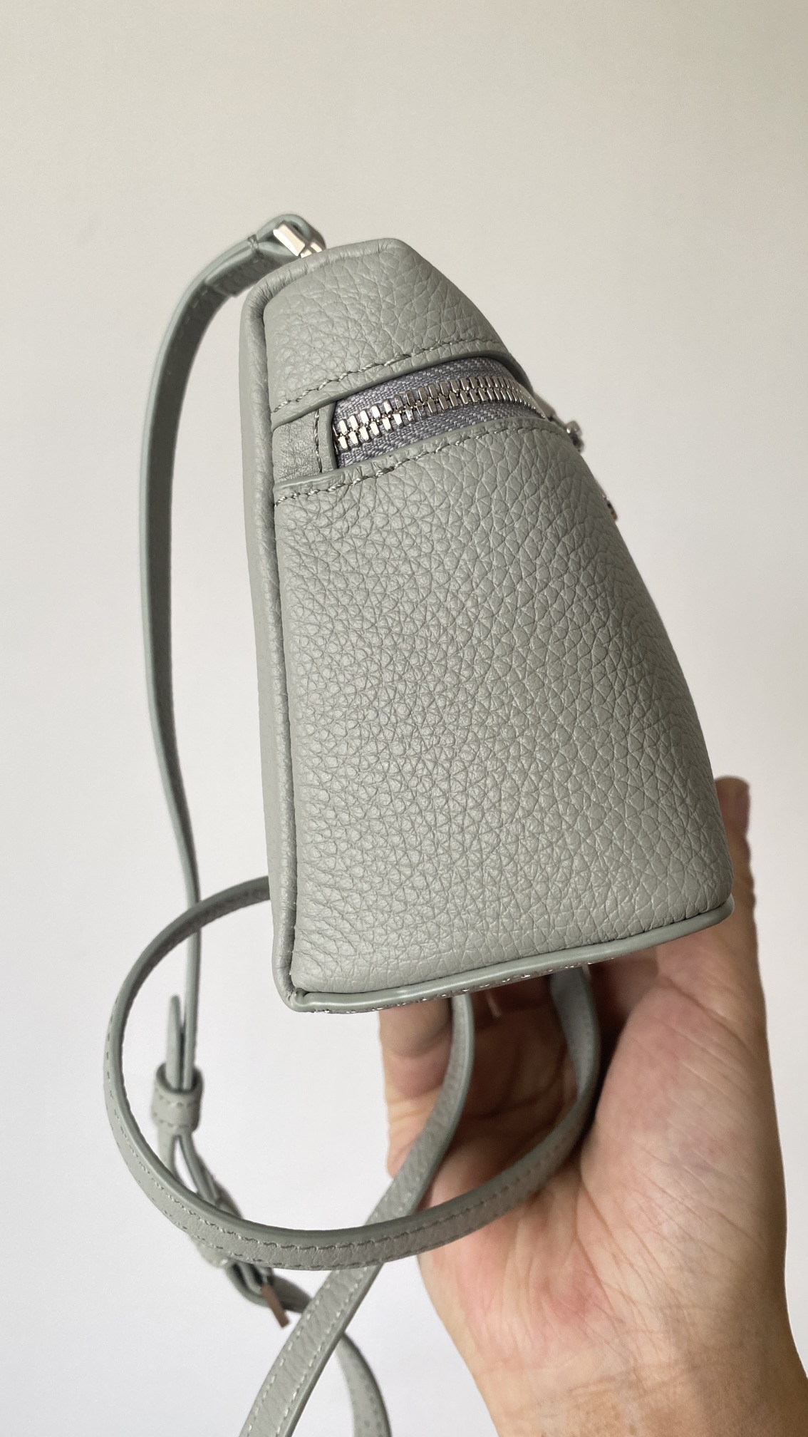 L**o p*ana bag-19cm