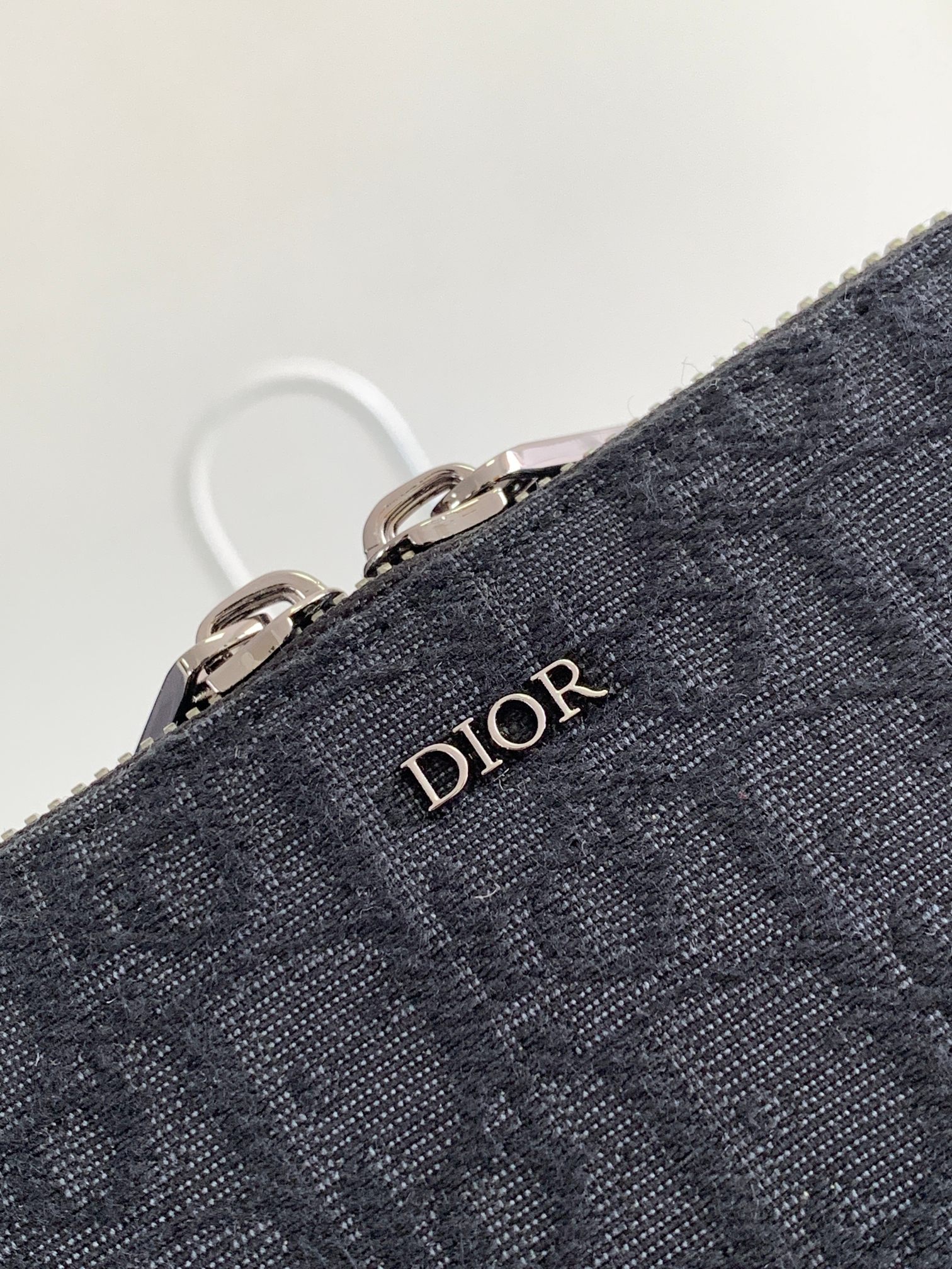 D*or essentials bag-17*12.5cm