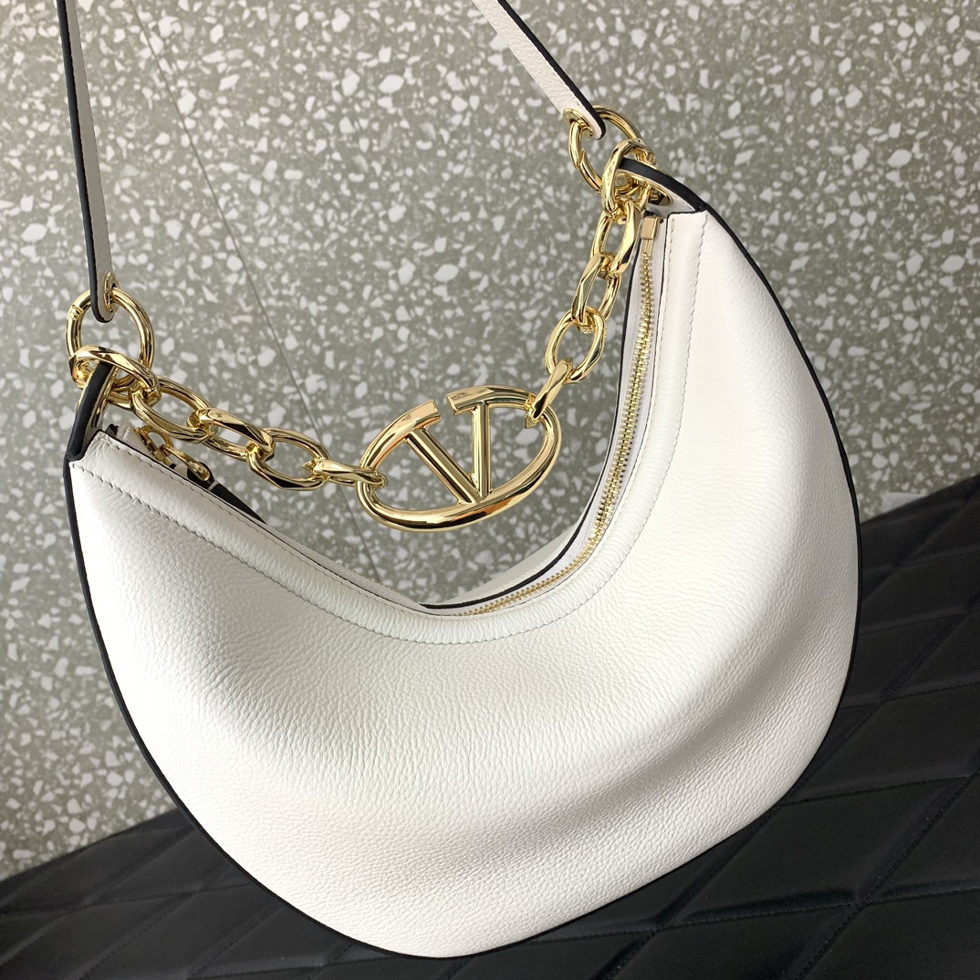 Valentino Garavani Vlogo MoonHobo Tote-29x23x11CM