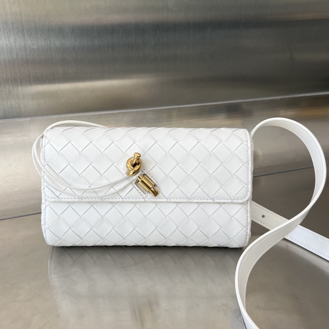 bo*te*ga Ve*ne*ta andiamo crossbody bag-21.5*13.5*4.5cm