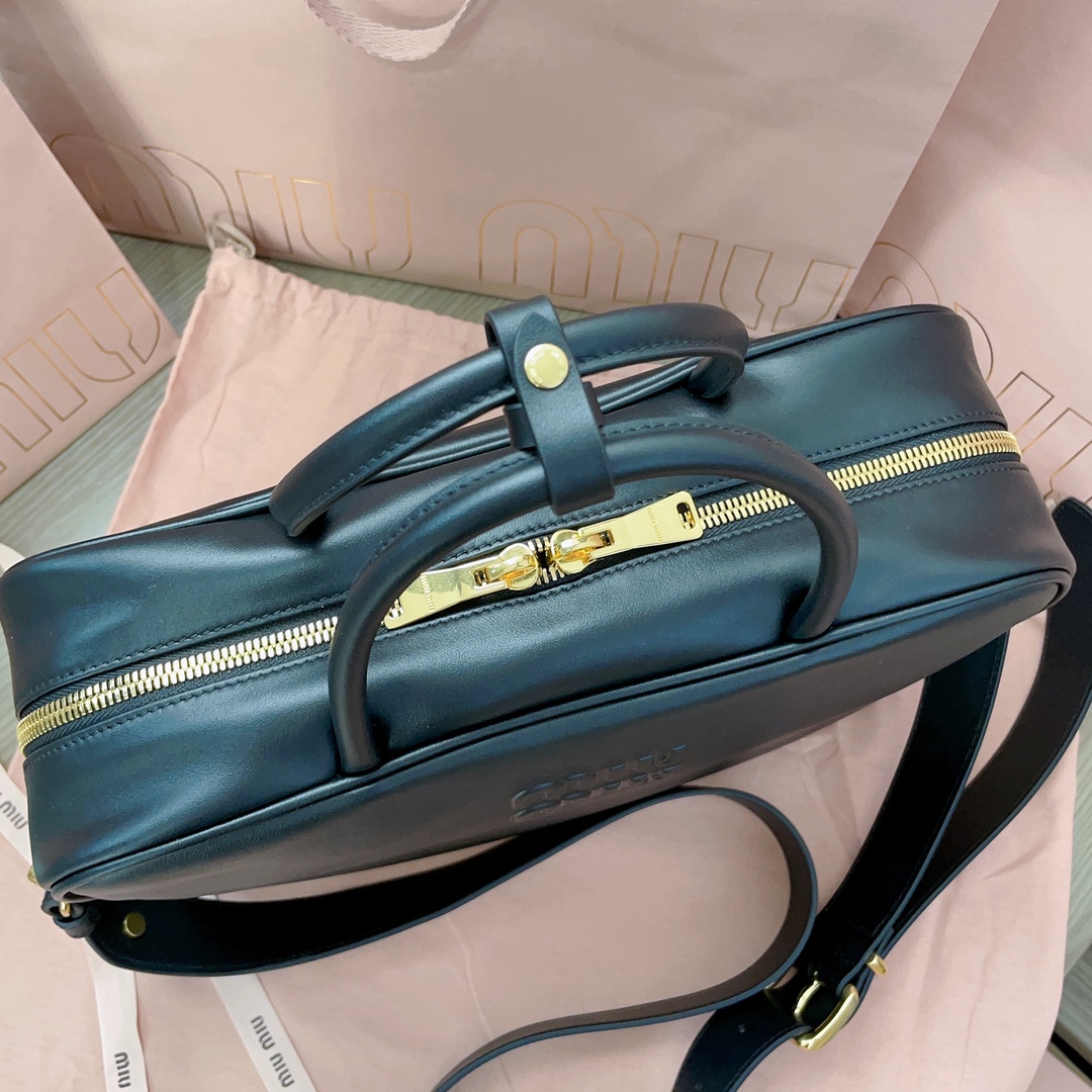 M*um*u briefcase-34x23x11cm