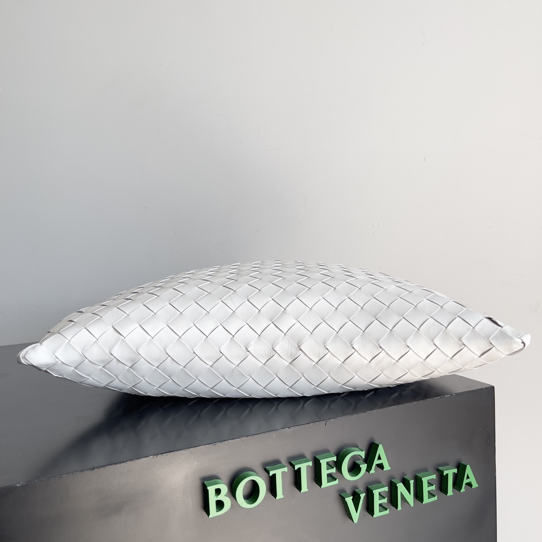 bo*te*ga Ve*ne*ta hop bag-41*20*8cm