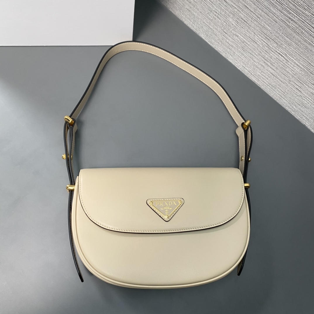 Pra*a moon handbags 1bd365-22*17*5.5cm