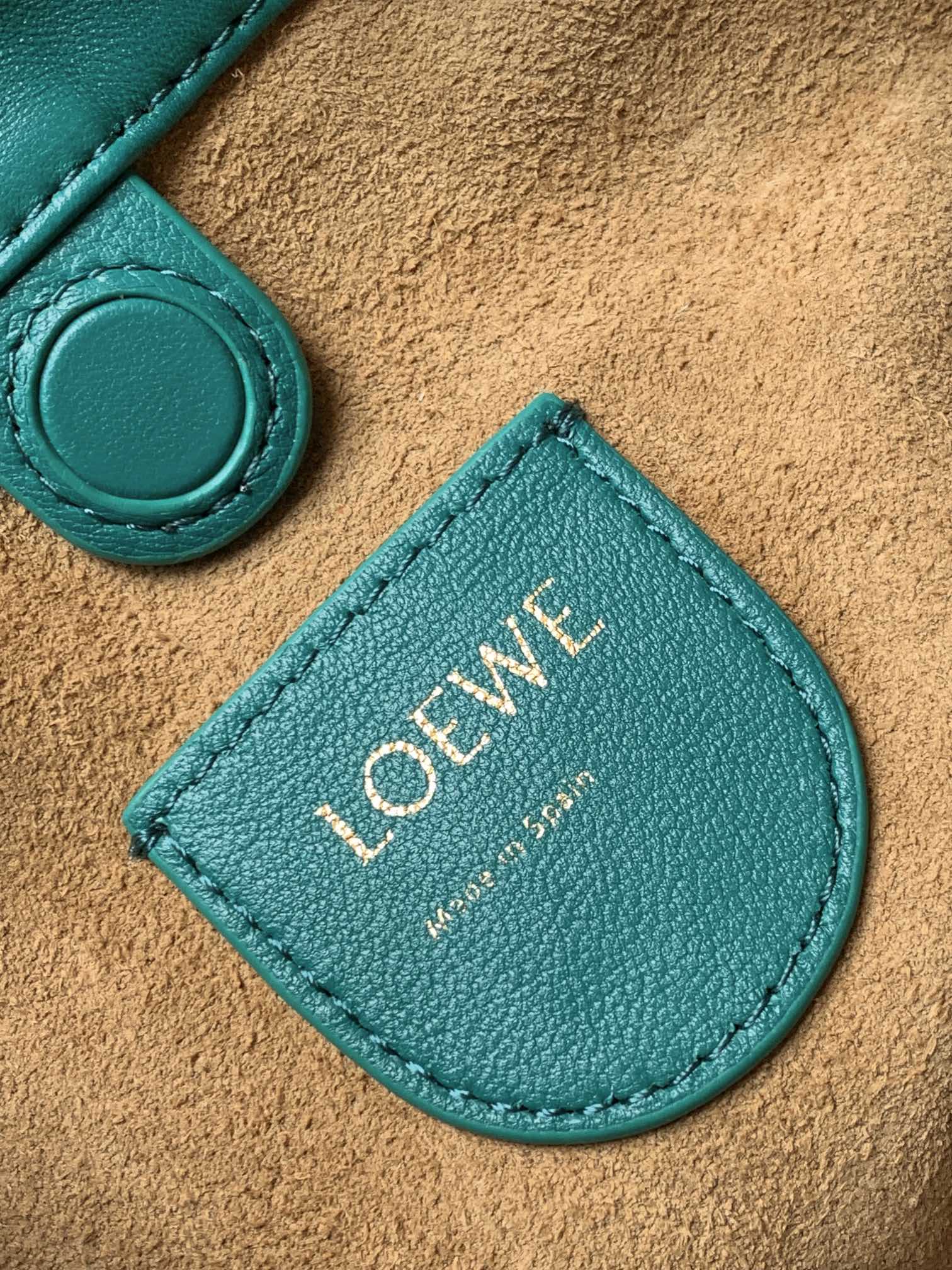 L0ew* mini flamenco purse bag-23*17*5.5cm