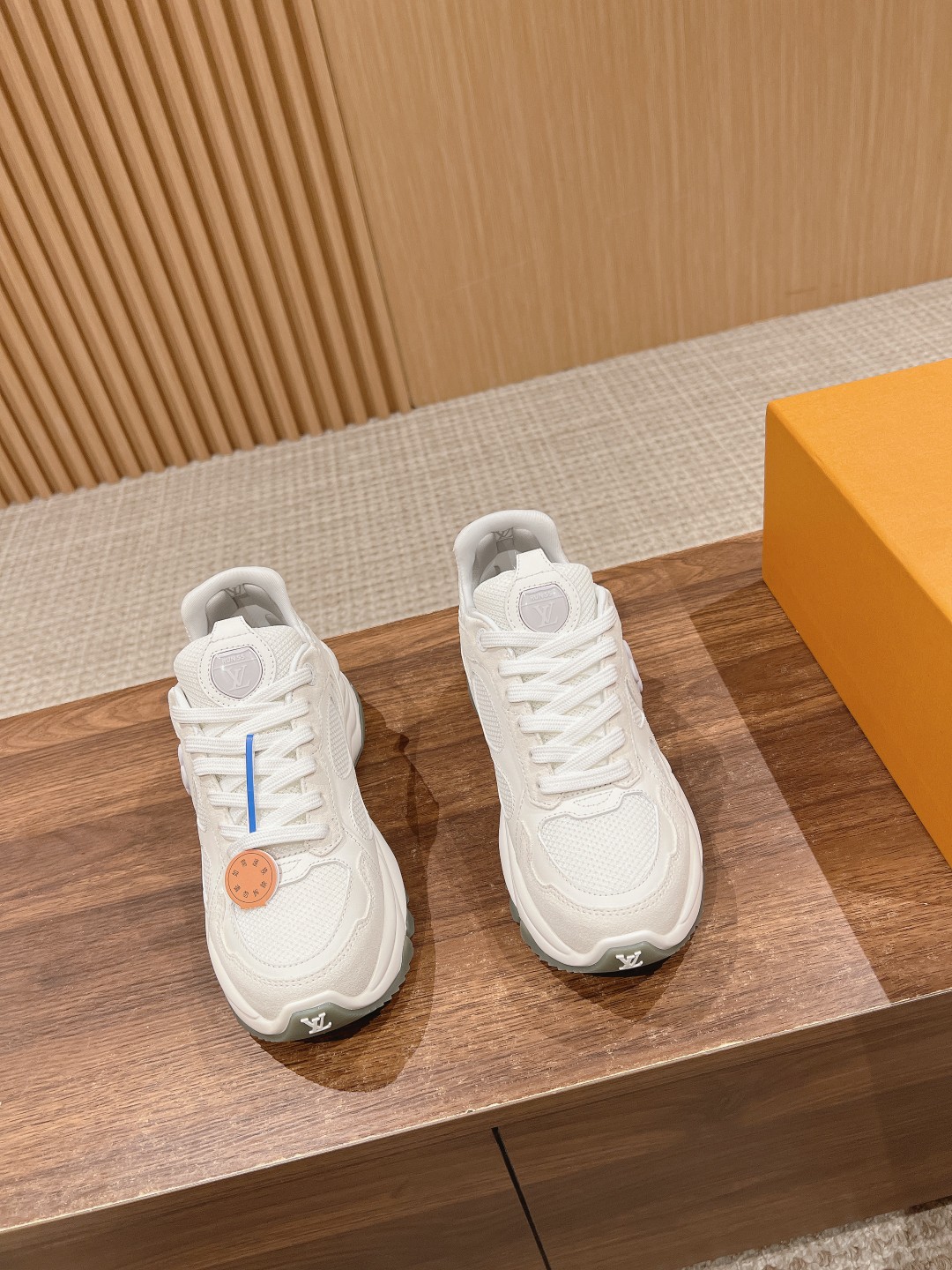 l0*is V*t0n run55 sneakers(eu35-eu41)