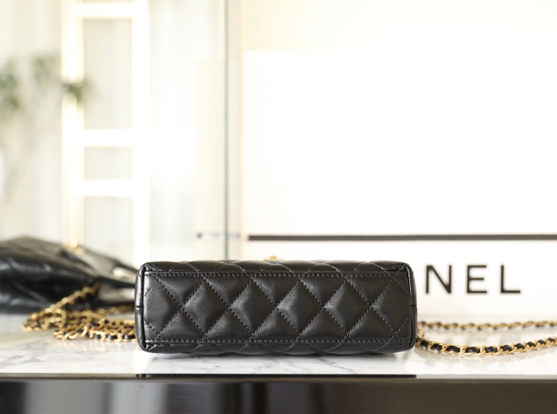 Ch@Nel Kelly Chain Bag