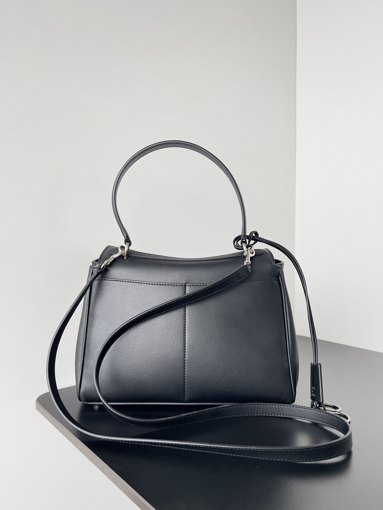 Balenciag Rodeo Handbags-28.9x20x9.9CM
