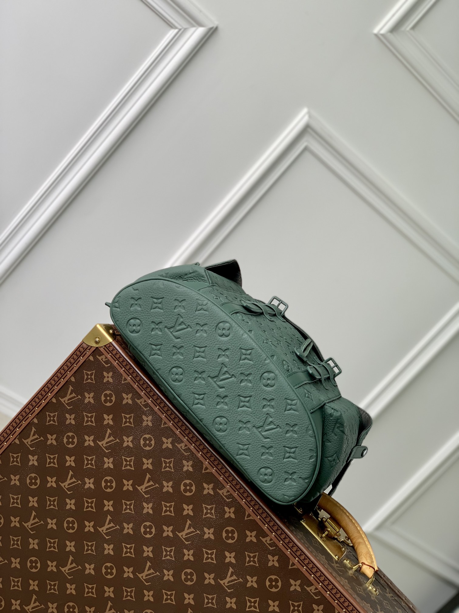l0*is V*t0n christopher backpack m24428-38 x 44 x 12.5cm