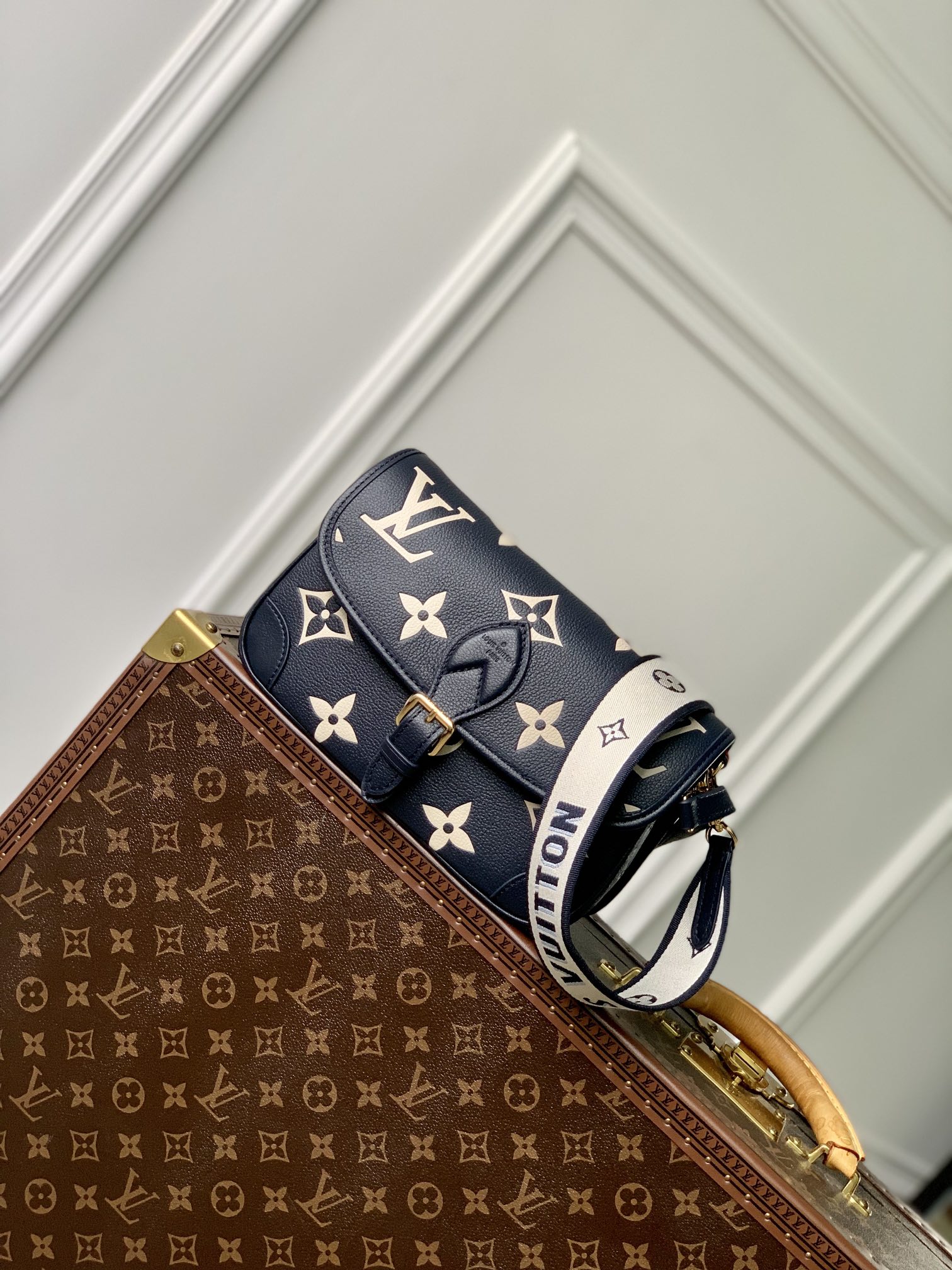 l0*is V*t0n diane handbags-m46386-23 x 16 x 8.5cm