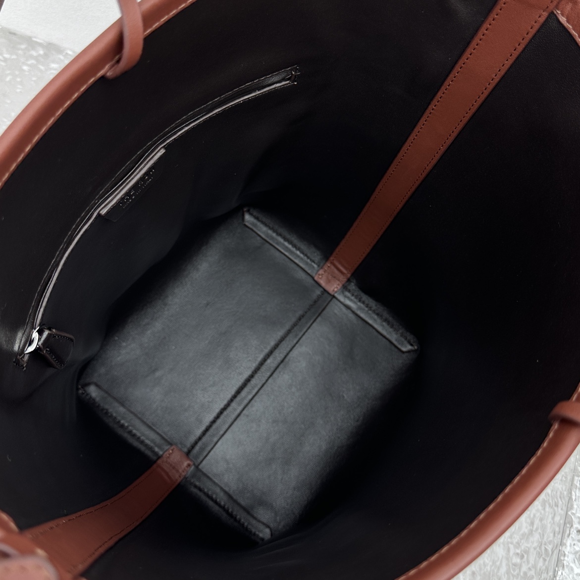 The Row Park Tote-28*16*17CM