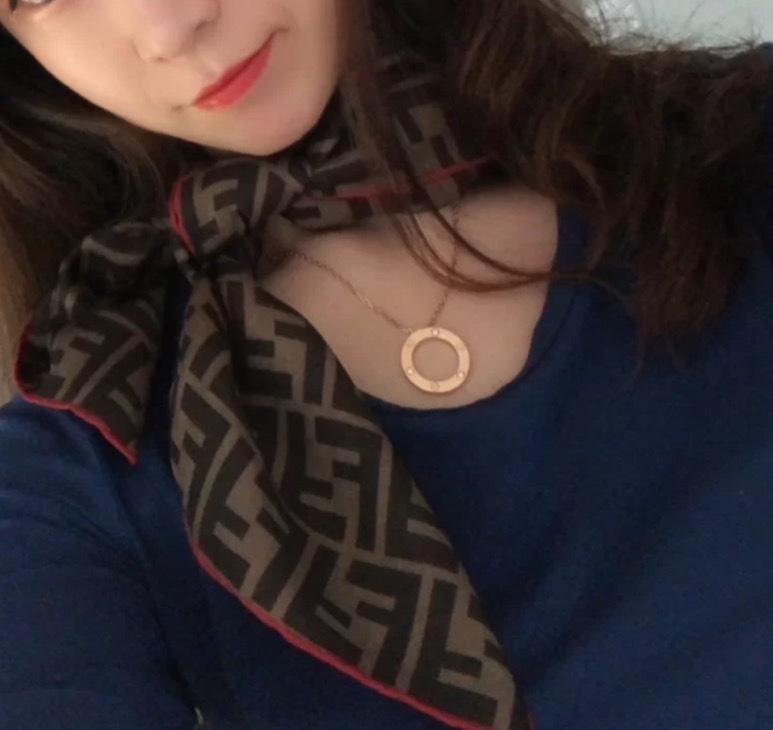 Ca*t*er necklace