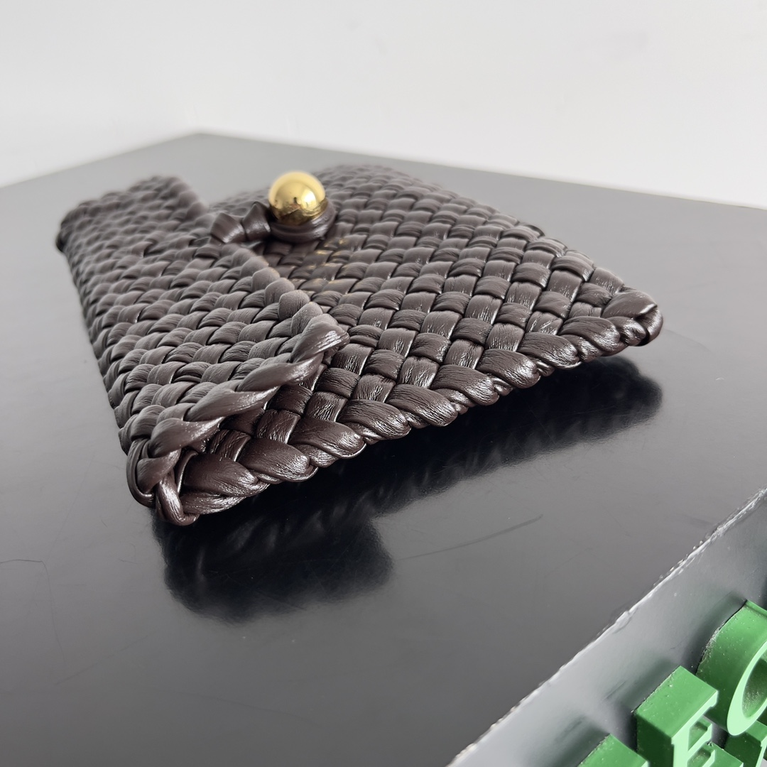 bo*te*ga Ve*ne*ta pouch bag-19*12.5*1cm