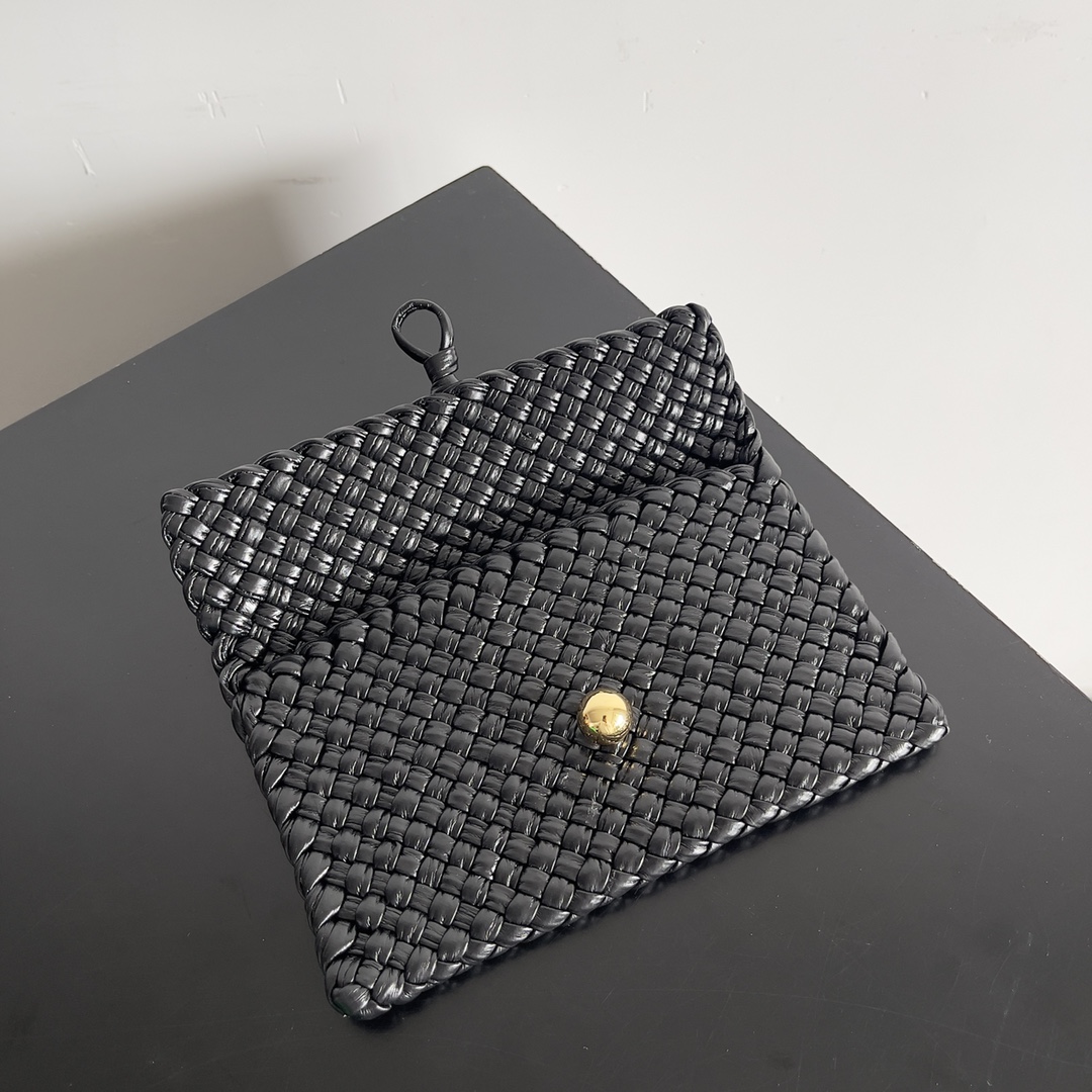 bo*te*ga Ve*ne*ta pouch bag-19*12.5*1cm