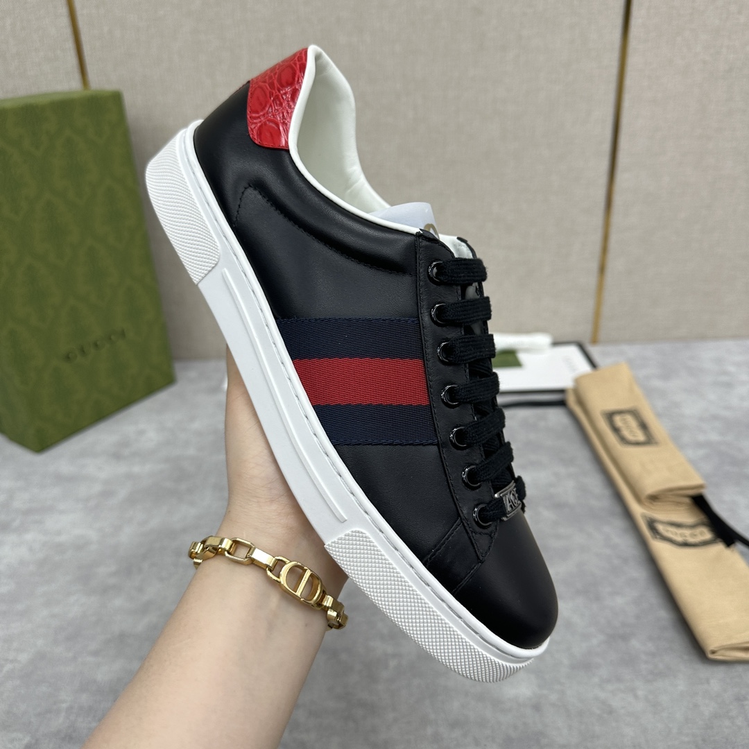 G*u*i sneakers