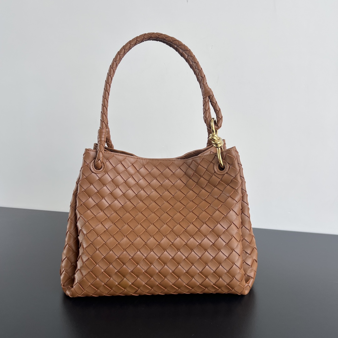 bo*te*ga Ve*ne*ta intrecciato tote-30x26x20cm