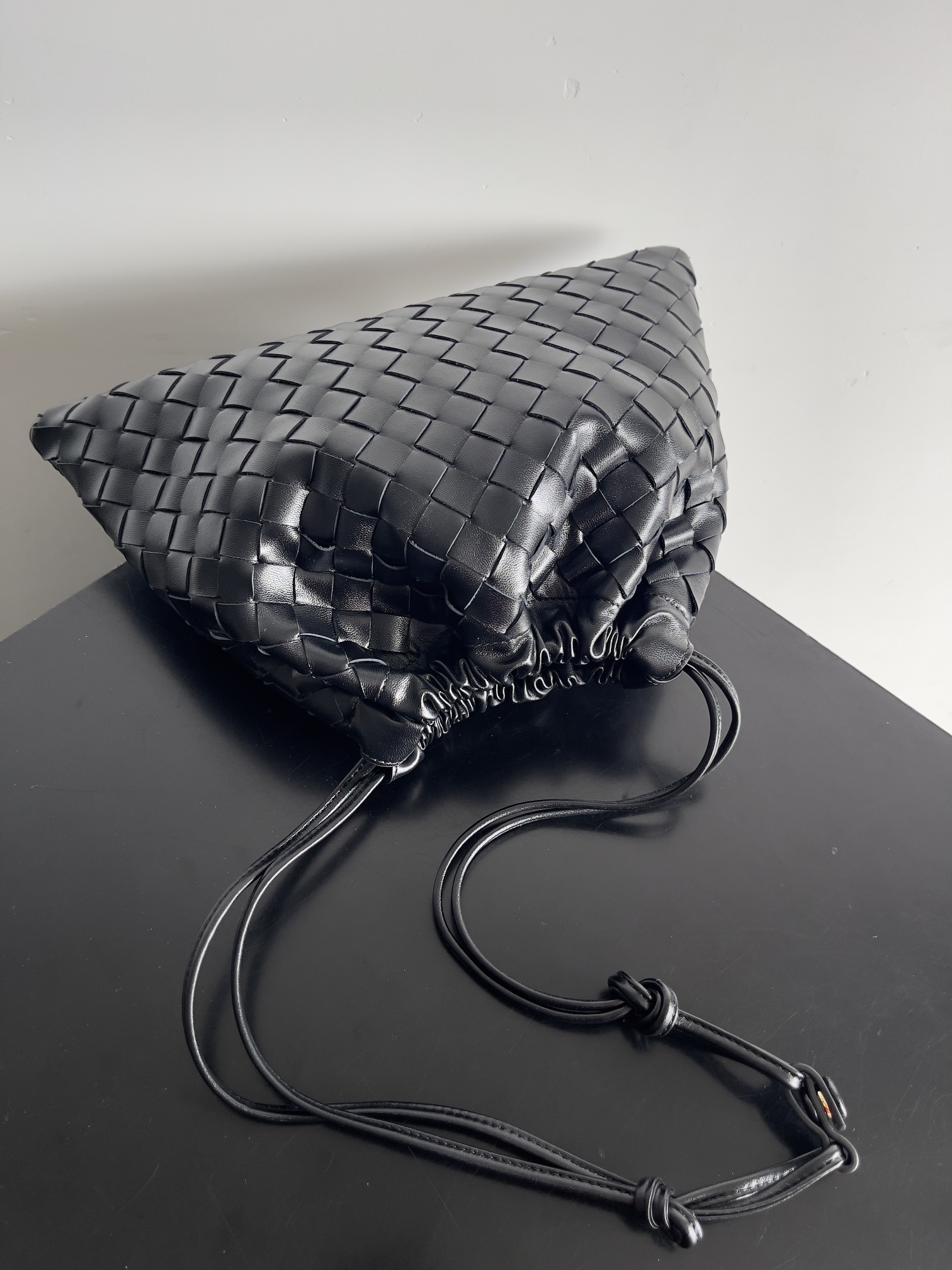 bo*te*ga Ve*ne*ta dustbag-32*23*1cm