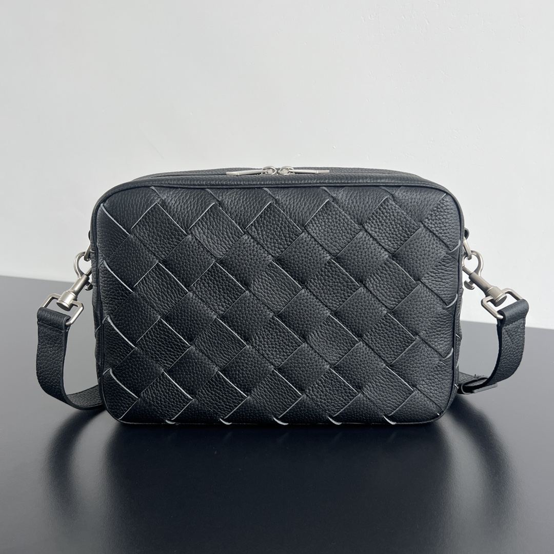 bo*te*ga Ve*ne*ta camera bag-29x19.5x7.5cm