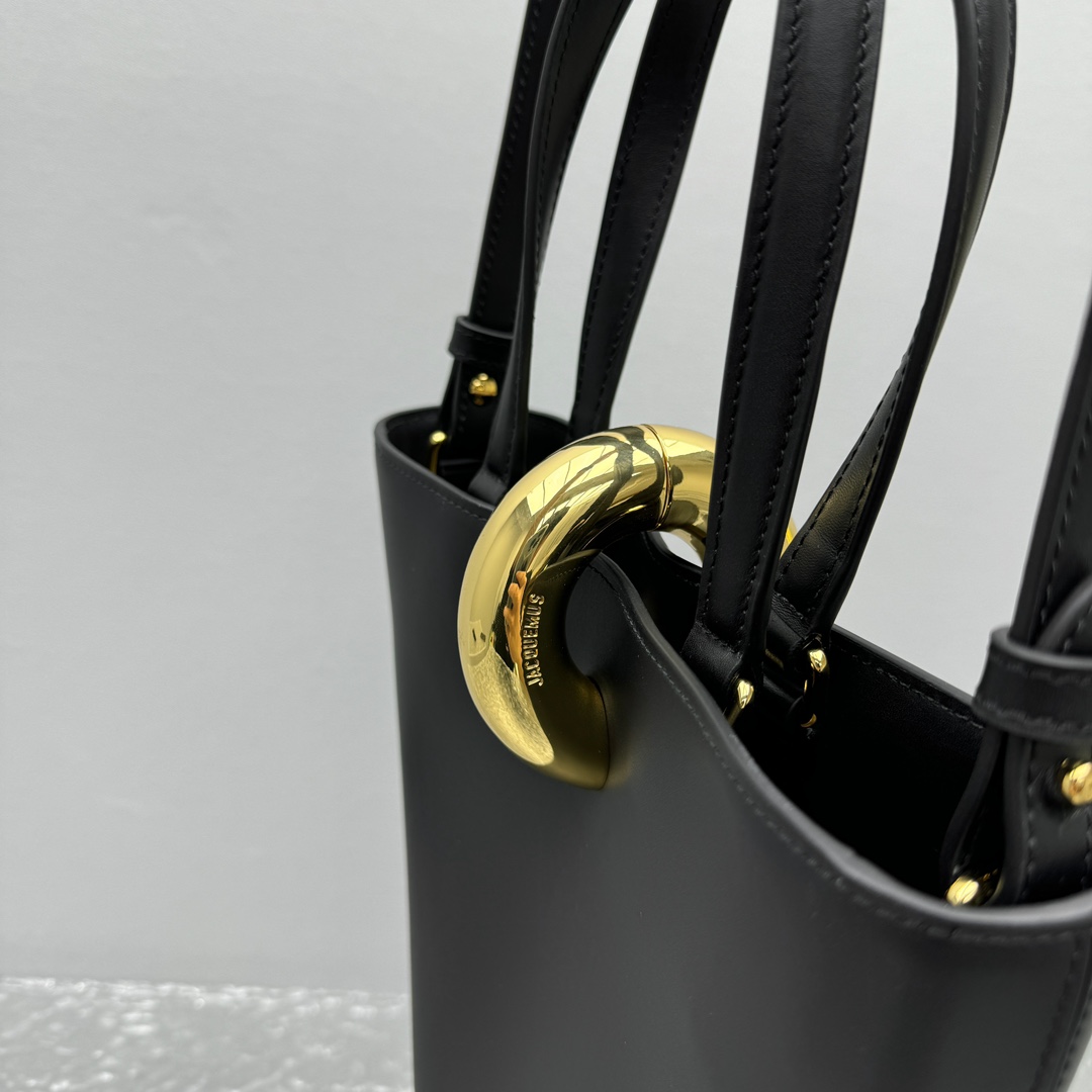 Jacquemus Le Petit Bambo Bag-10*10*20CM