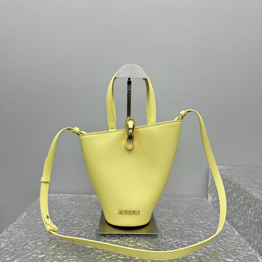 Jacquemus Le Petit Bambo Bag-10*10*20CM