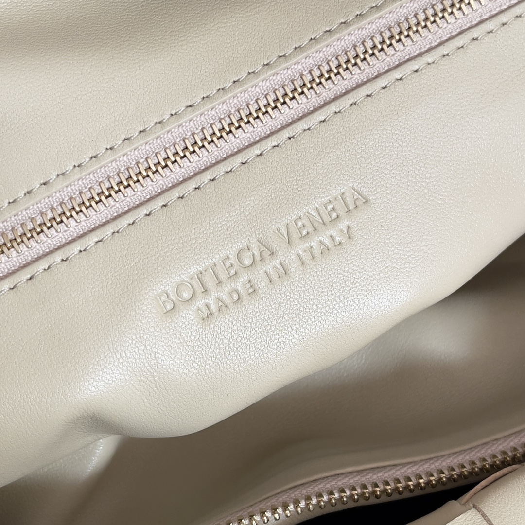 Bottega Veneta Jodie Hobo-48×40×16CM