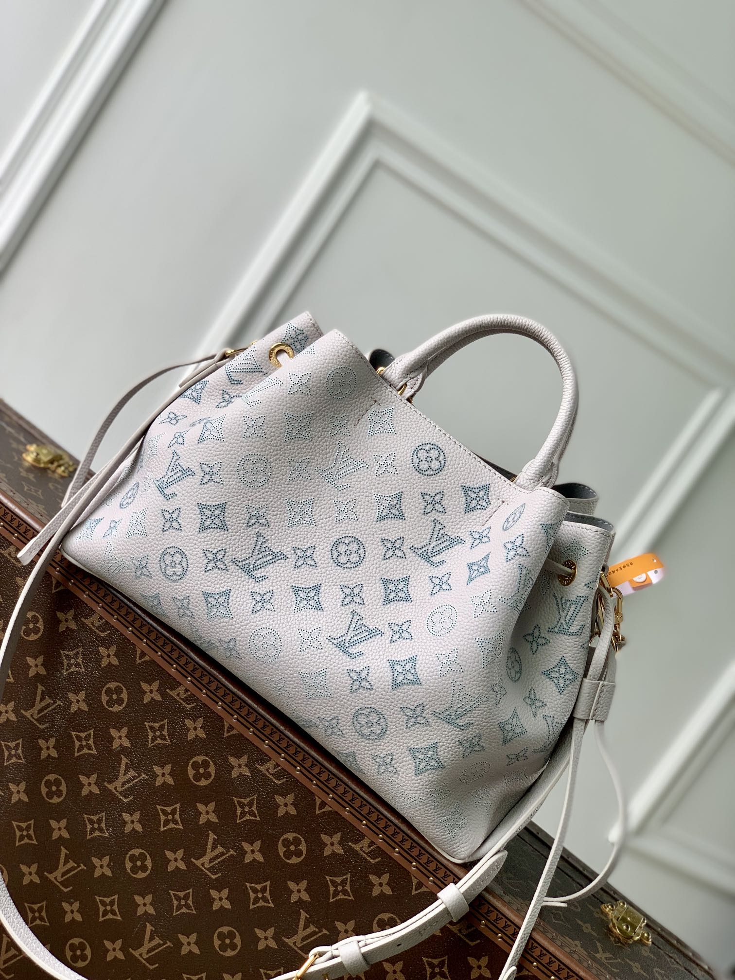 Louis Vuitton Bella Tote Bag-32*23*13CM