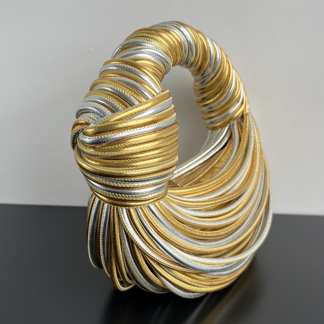 Bottega Jodie-28x23x8CM