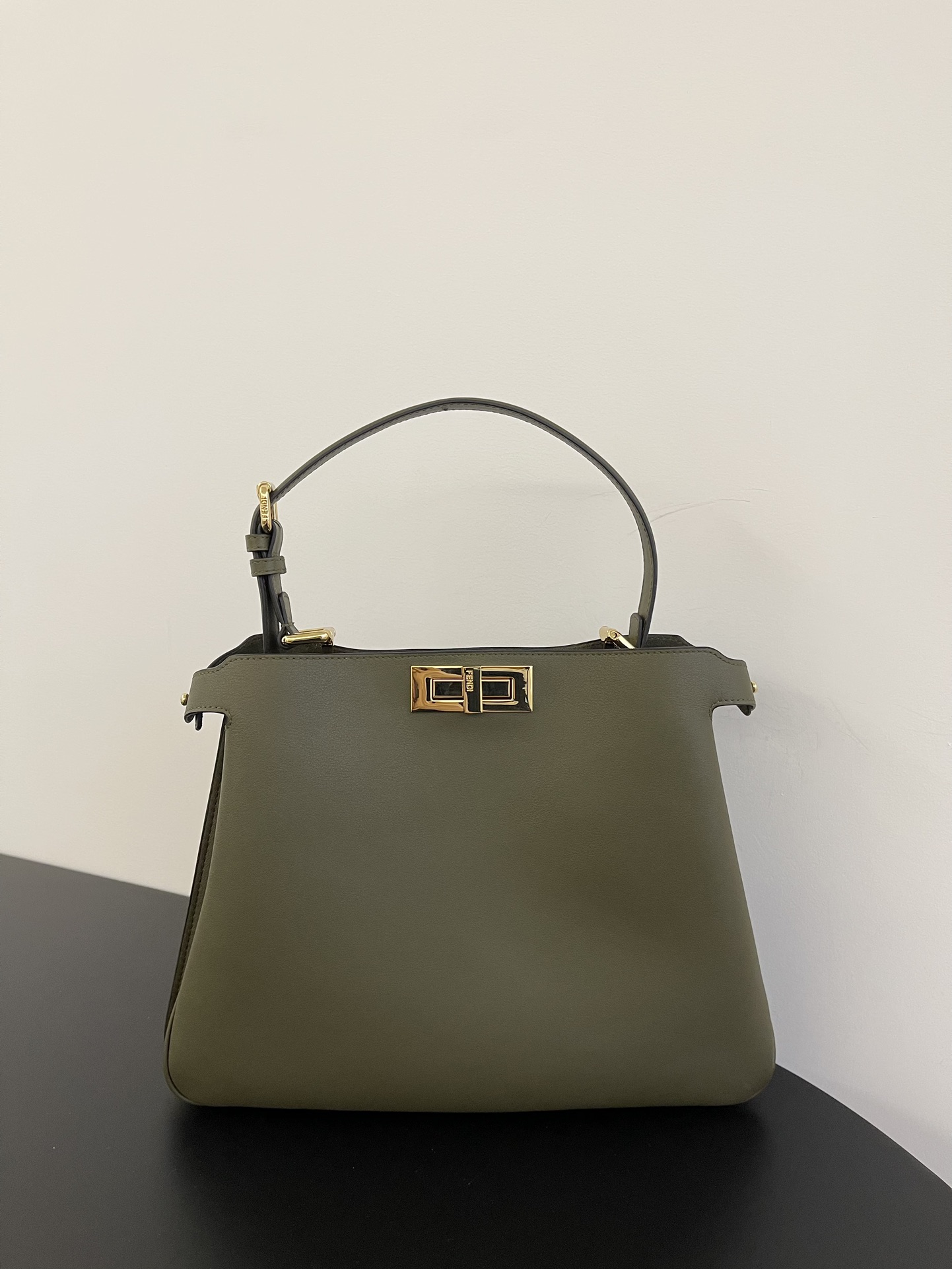 Fendi Peekaboo Soft-33x10x25.5CM