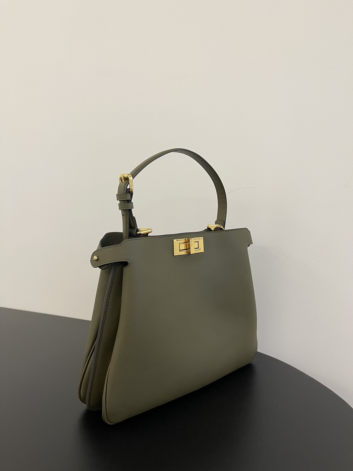 Fendi Peekaboo Soft-33x10x25.5CM