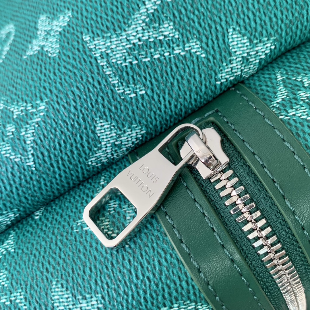 Louis Vuitton Discovery Backpack-M12780-38 x 20 x 29CM