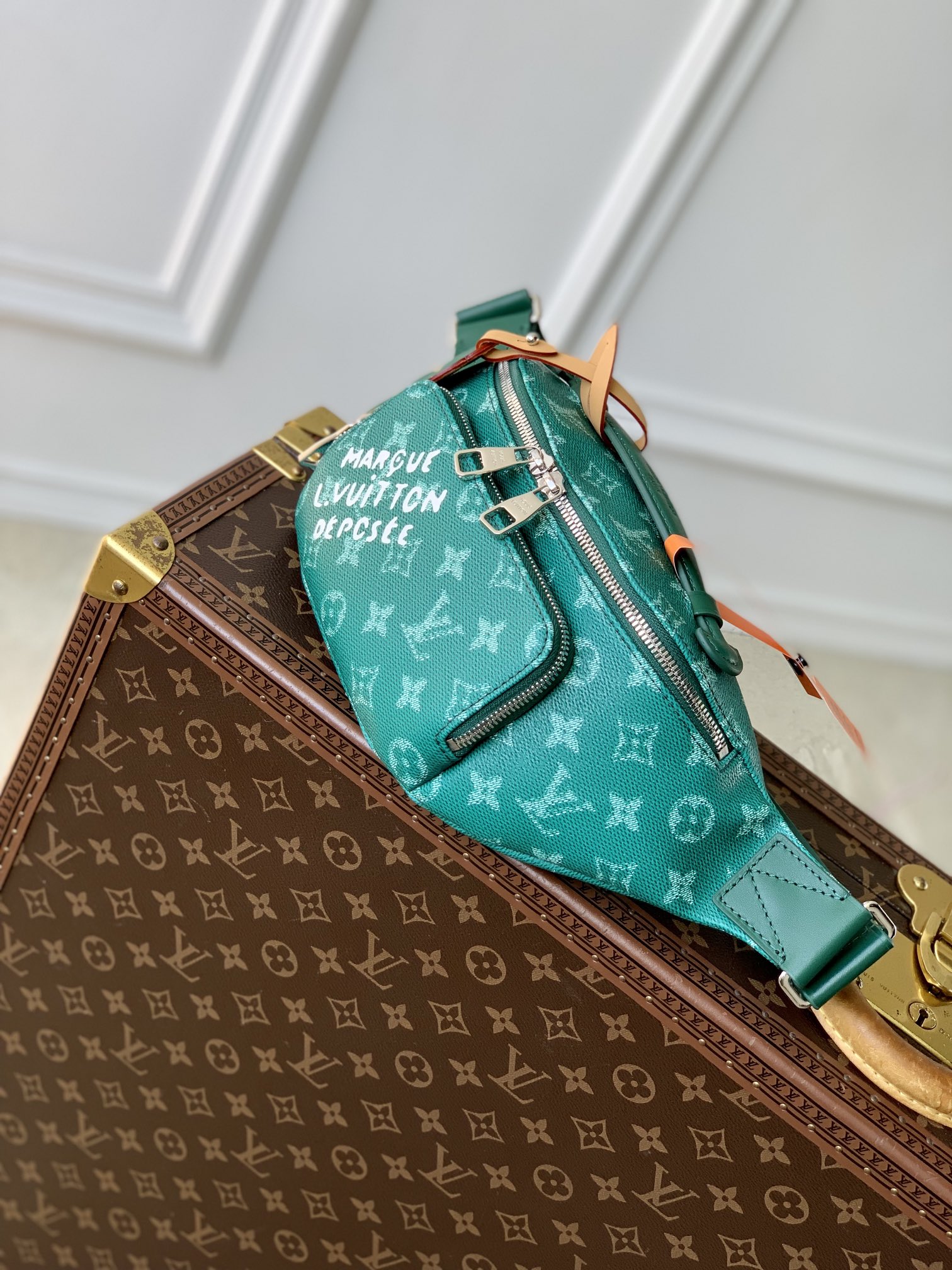 Louis Vuitton Rush Bum Bag-M11563-30*15*8CM
