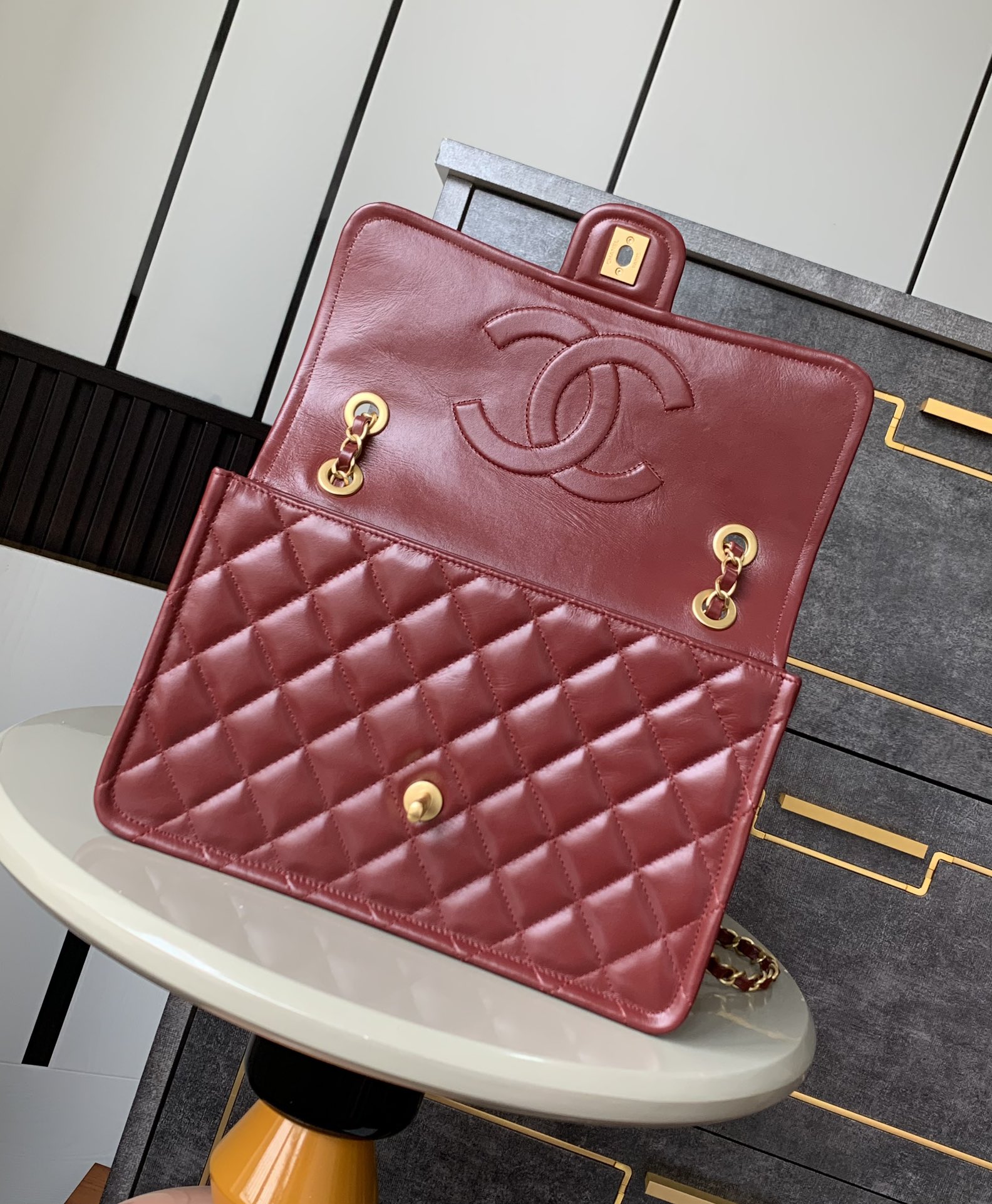 Ch@nel Flap Bag- 19‘5x 28x 7CM