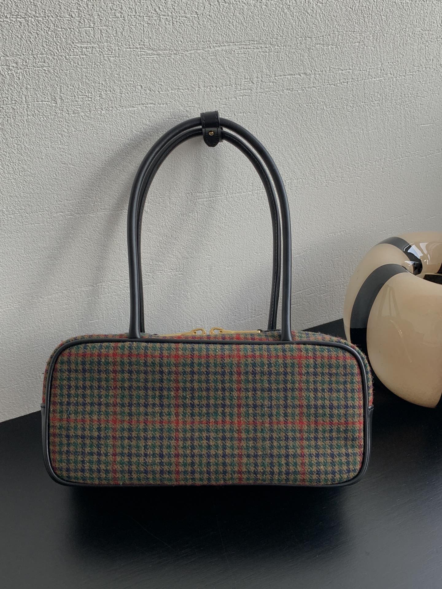 MiuMiu Beau Top-Handle Tratan Bag -27×12×9CM