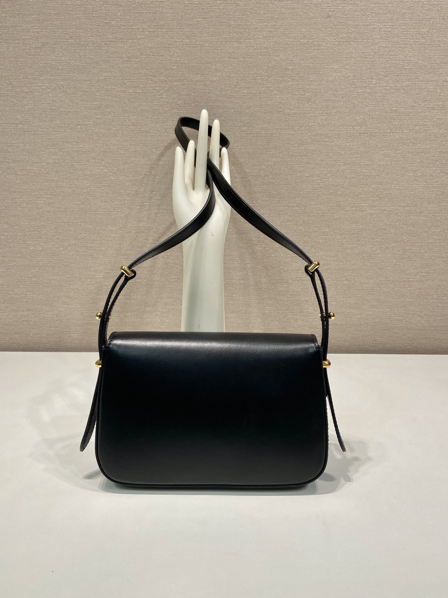 Prada Leather Shoulder Bag-1BD366-22*14*6CM