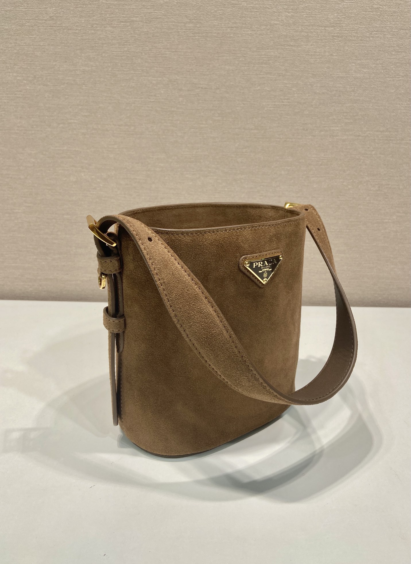 Prada Cinnamon Suede Mini Bucket Bag-1BE078A-31*18*10CM