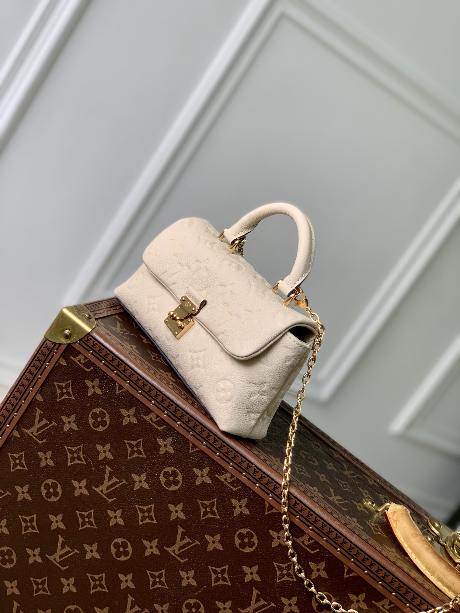 Louis Vuitton Nano Madeleine Handbag-12.5 x 6 x 21CM