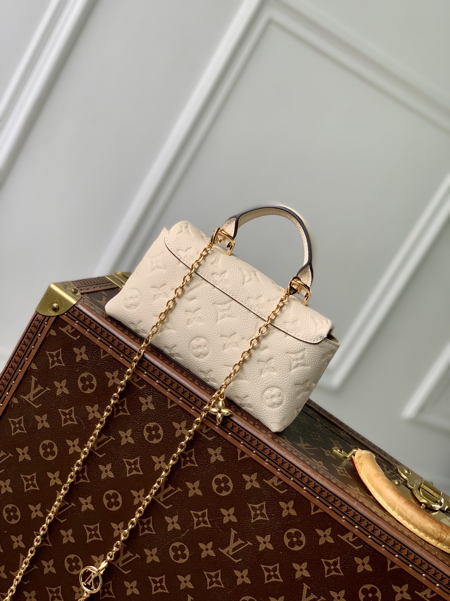 Louis Vuitton Nano Madeleine Handbag-12.5 x 6 x 21CM