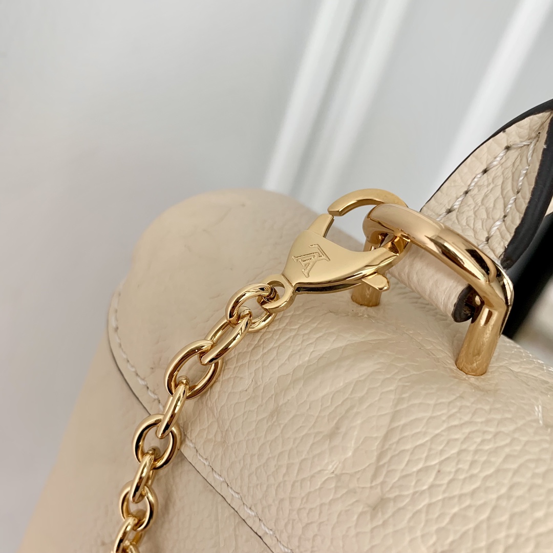 Louis Vuitton Nano Madeleine Handbag-12.5 x 6 x 21CM