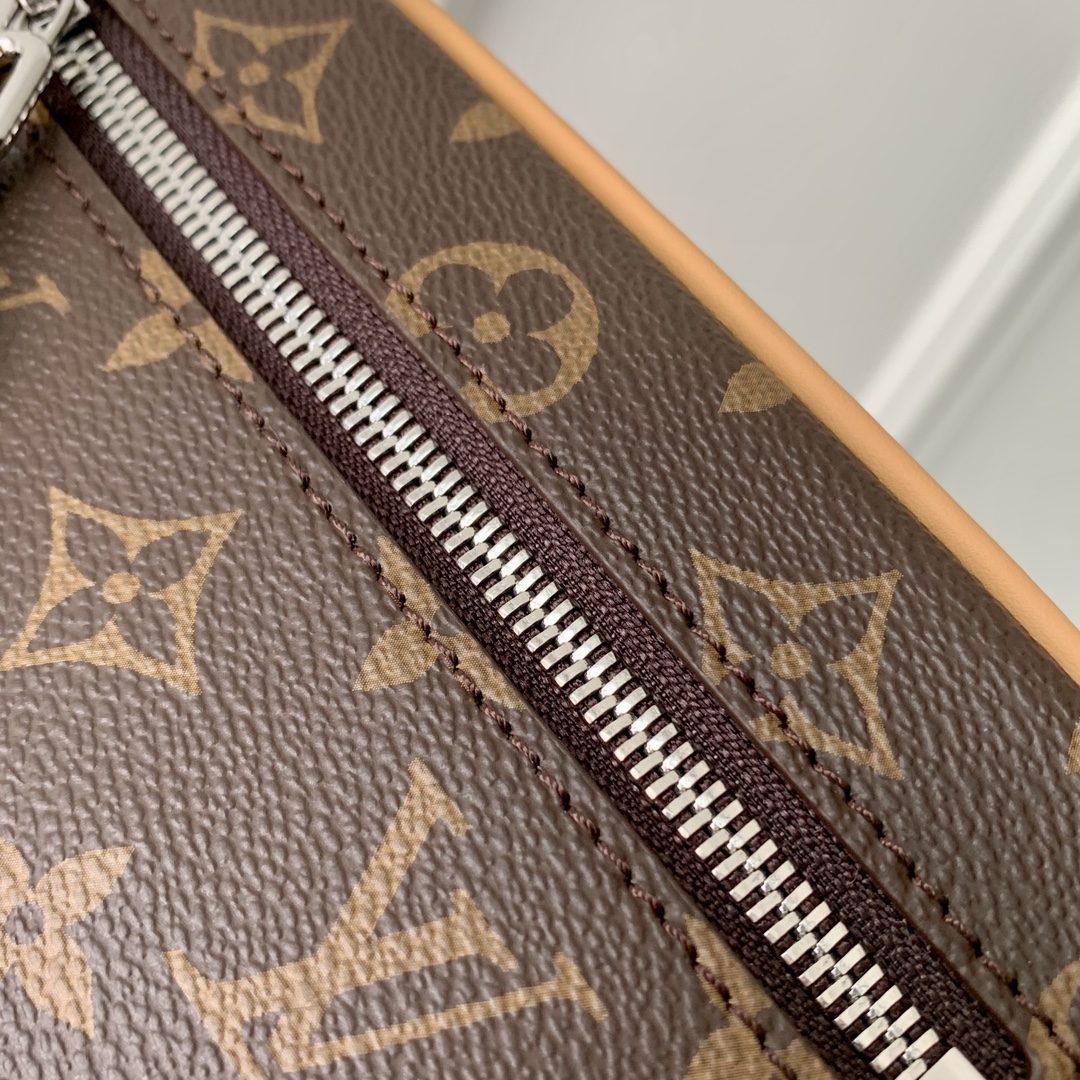 Louis Vuitton Mini Soft Trunk M25132-18.5 x13x8CM